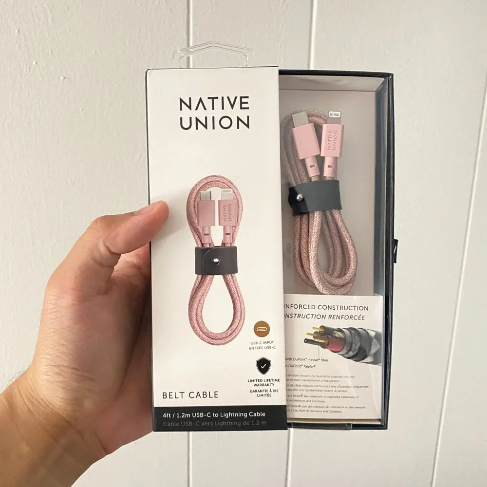 Native Union Belt Cable USB-C /8 Pin (Apple) - 4ft / 1.2m- Rose / Pink